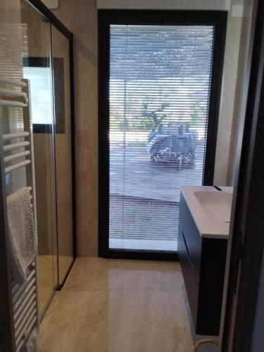 Photo de la galerie de l'établissement Villa moderne aux portes d'Aix, à Aix-en-Provence