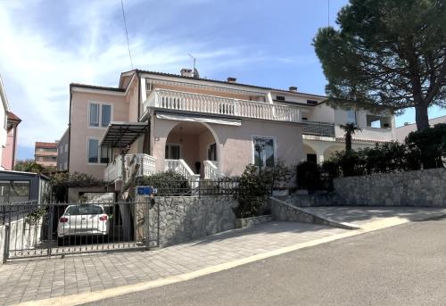 Rooms with Sea View - Kata