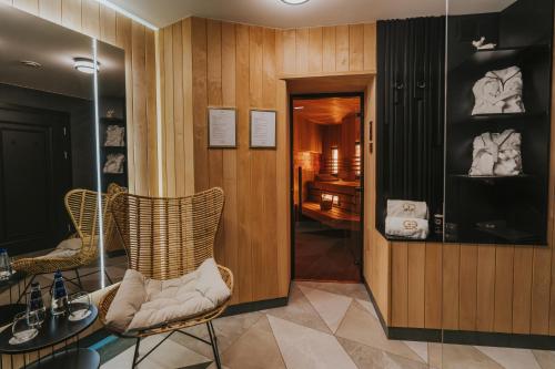 Posezení v ubytování Hotel Golden Queen