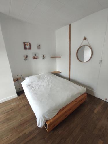 TOURS CENTRE St Eloi Giraudeau - logement entier 2 chambres