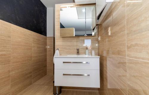 Vannituba majutusasutuses Villa Mara in Komarna by Villas Guide