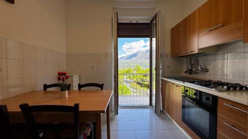 Η κουζίνα ή μικρή κουζίνα στο Casa Vacanze GioBet