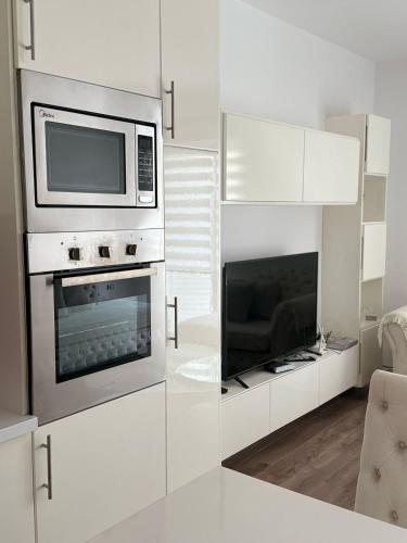 Kuhinja ili čajna kuhinja u objektu Join Apartment