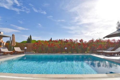 Foto dalla galleria di Oras Corfu Contessa ad Áno Korakiána