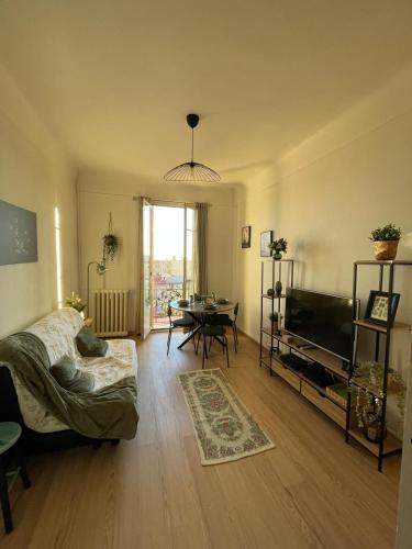 Charmant appartement situé au centre de Menton