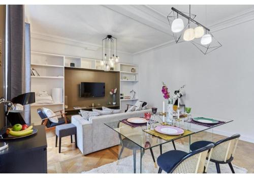 Apartment Le Marais by Studio prestige