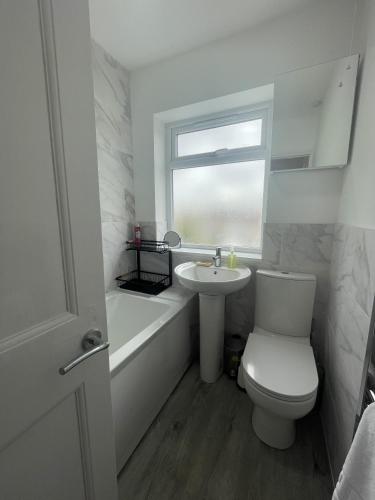 Refined Comfort in the Heart of Bedminster photo 20