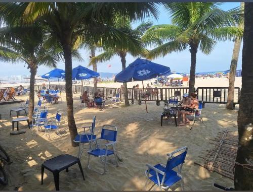 Playa de o cerca de este apartamento