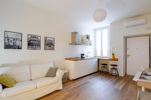 MiaHome43 - Cozy Milan Apartment Near Loreto
