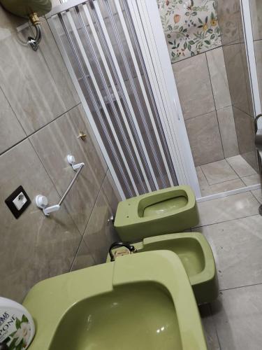 Bilik mandi di GeMy Apartment
