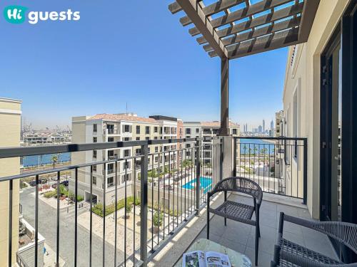 HiGuests - La Rive Living Classy 2BR with Balcony