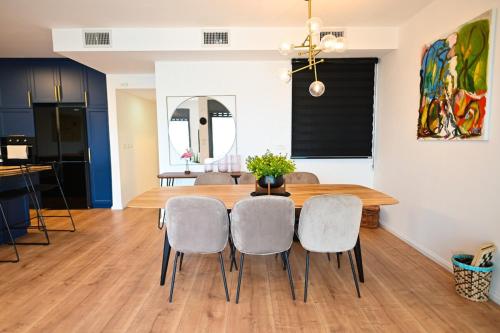 Φωτογραφία από το άλμπουμ του Royal Serenity- 2 Luxury Penthouses together σε Τιβεριάδα