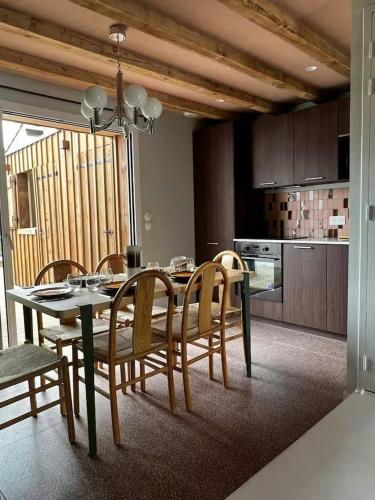 Photo de la galerie de l'établissement Ocean Lodge Bourdaines BeachOcean à 2 min, à Seignosse