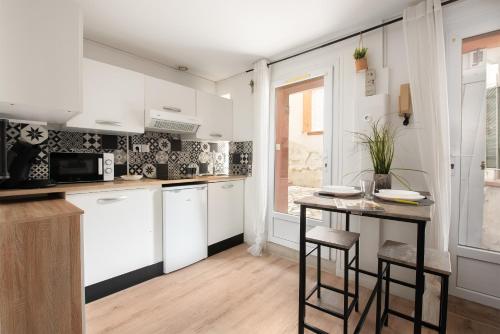Studio moderne - proximité gare et espace extérieur