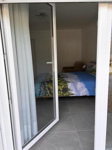 Postel nebo postele na pokoji v ubytování Fornaci Lodge