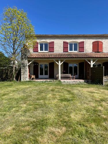 Maison de caractère avec jardin