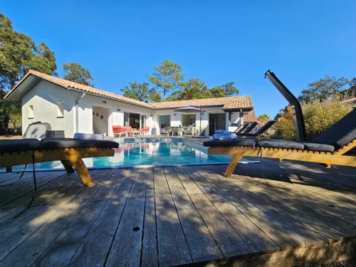 Afbeelding uit fotogalerij van La clé des chênes in Labenne