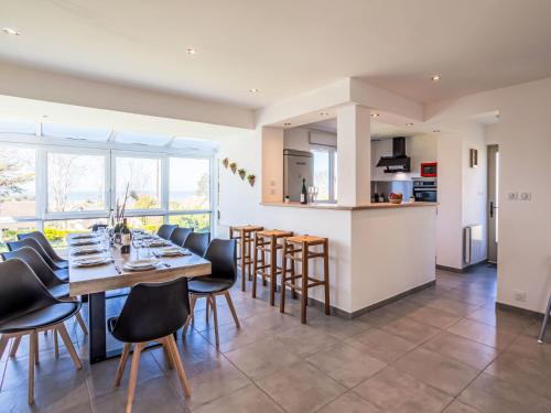 Holiday Home La maison du phare by Interhome