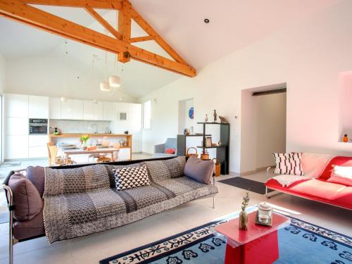 Kuchyň nebo kuchyňský kout v ubytování Holiday Home Le Paradou by Interhome