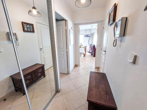 Gambar di galeri bagi Apartment T2 avec balcon-calme et près du port by Interhome di Vannes