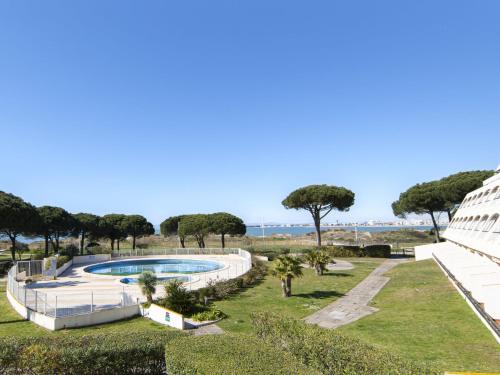 Studio Escale Plage-3 by Interhome