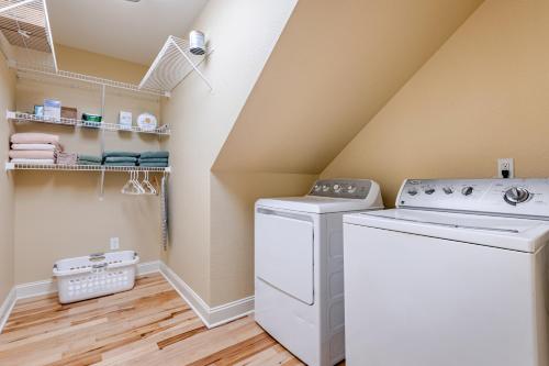 Fotografie z fotogalerie ubytování Pet Friendly - Cozy Nut Shell v destinaci Asheville