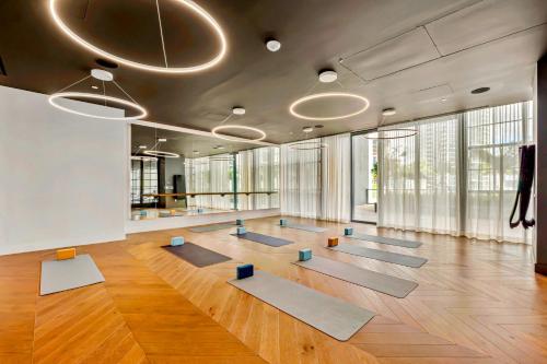 PH 49 Floor Luxury Studio w Free Parking photo 40