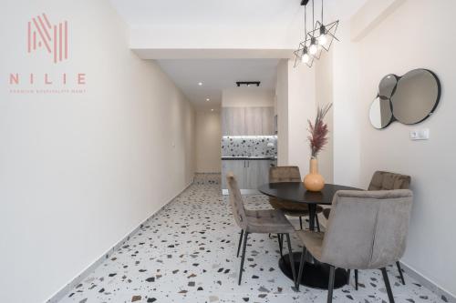 Phedra Studios, Nilie Hospitality MGMT