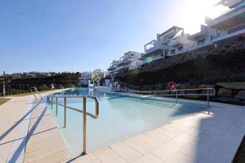 085 Modern Apartment in Trendy La Cala Golf Resort