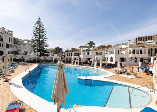 013 Pueblo Evita Club, Private 2 Bed Benalmadena Apt Close to Beach