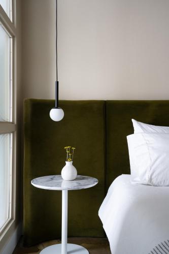 Katil atau katil-katil dalam bilik di Maison Sainte-Thérèse By Maisons & co