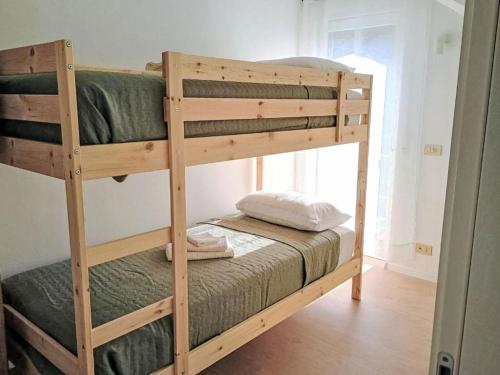 Ένα ή περισσότερα κρεβάτια σε δωμάτιο στο Apartment Irene by Interhome