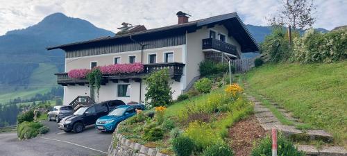 Nespecifikovaný výhled na hory nebo výhled na hory při pohledu z apartmánu
