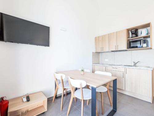 Apartment Medena-5 by Interhome
