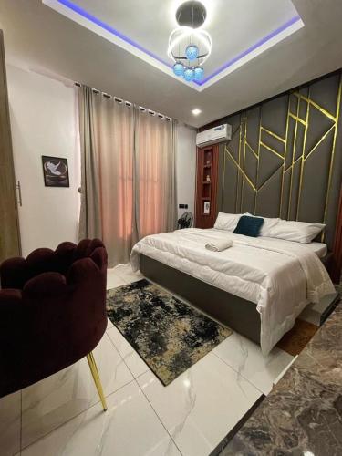 Postel nebo postele na pokoji v ubytování Luxury 2 bedroom apartment in Ikate