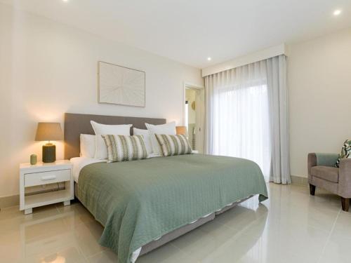 Apartment Pine Hills Reva Santuary Modern Elegance by Interhome