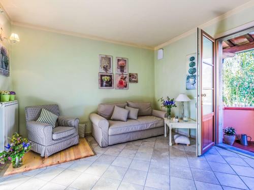 Χώρος καθιστικού στο Apartment Saida by Interhome