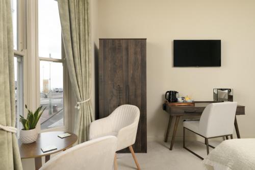 Μια τηλεόραση ή/και κέντρο ψυχαγωγίας στο Kings Road Suites