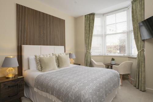 Kings Road Suites photo 47