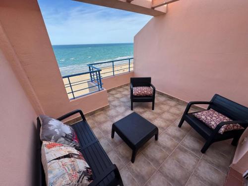 Fotografie z fotogalerie ubytování Apartamentos GEMA Primera linea Cullera v destinaci Cullera