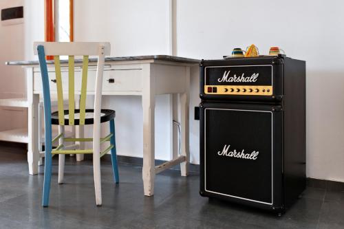 Dapur atau dapur kecil di Bed & Blues