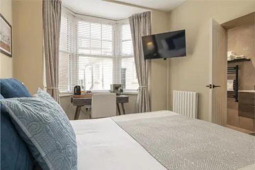 Kings Road Suites photo 3