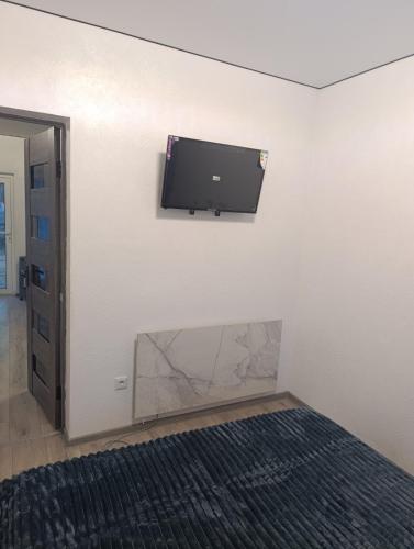 Під Дубочкомにあるテレビまたはエンターテインメントセンター