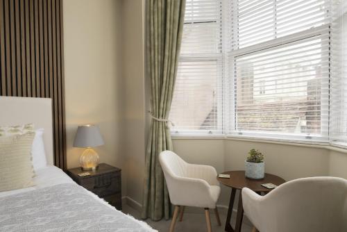 Kings Road Suites photo 51