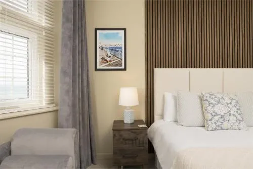 Kings Road Suites photo 21