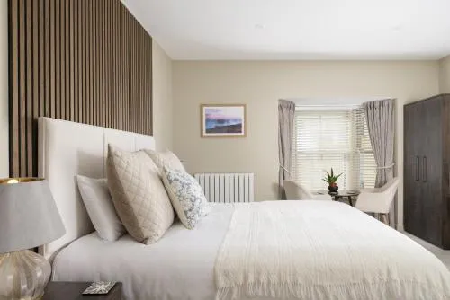 Kings Road Suites photo 13