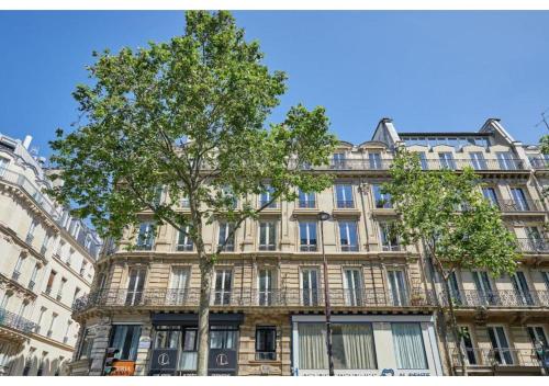 Incredible AC Apartment 3 bedrooms Center of Paris by Studio Prestige