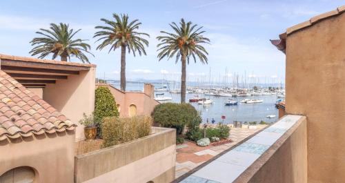 Porquerolles Island architectural seaview