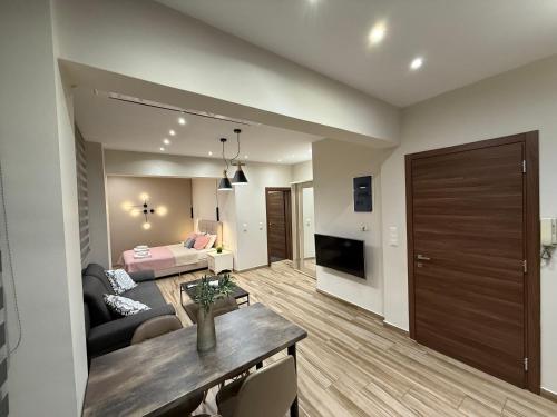 Sunflower Modern Stay