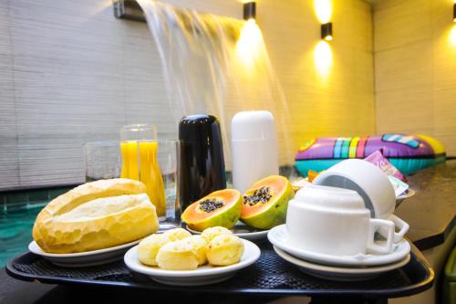 Jídlo v hotelu nebo okolí